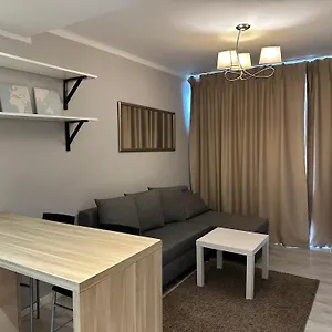Apartamento Coser Grzybowska, Varsovia