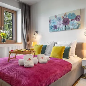 Jarosta & Spa, Ac -free Parking , זקופאנה פולין