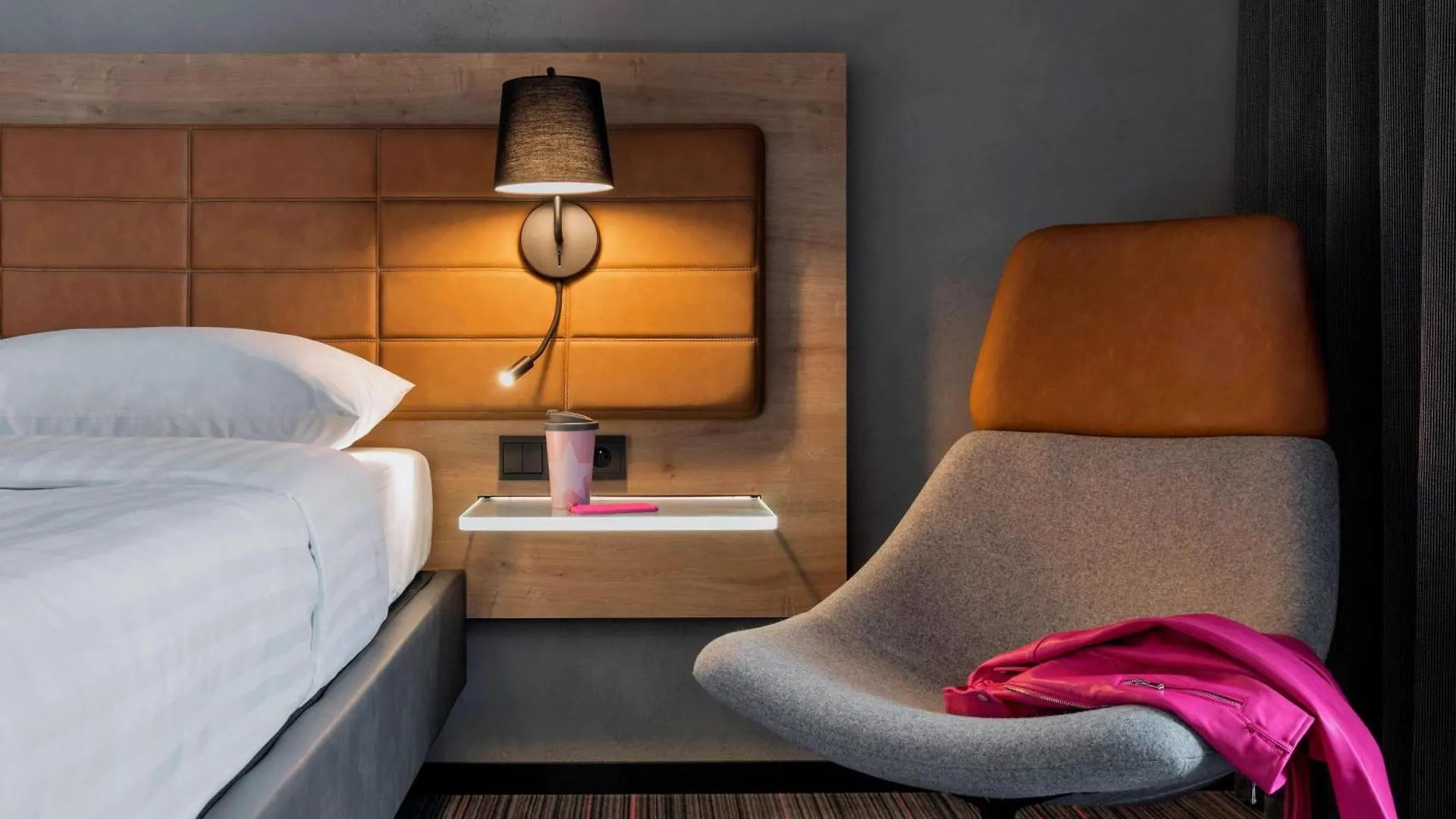 מלון Moxy Warsaw Praga