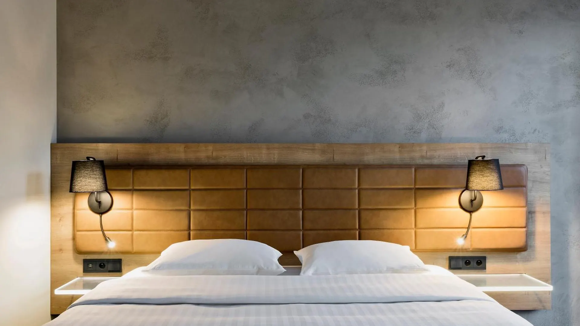 Moxy Warsaw Praga Hotel